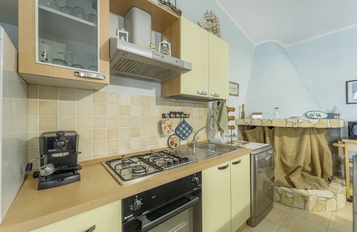 Castiadas House | Holiday Home 'Podere Le Palme' with Mountain View, Private Terrace and Air Conditioning
