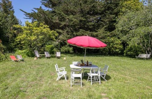 Crozon House | Holiday Home Romeur by Interhome