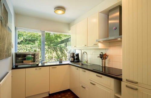 Ouwerkerk House | Holiday home Salvatorhoeve 4 nature house at Salvatorhoeve