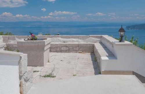 Sveta Jelena House | Holiday Home San Martino I by Interhome