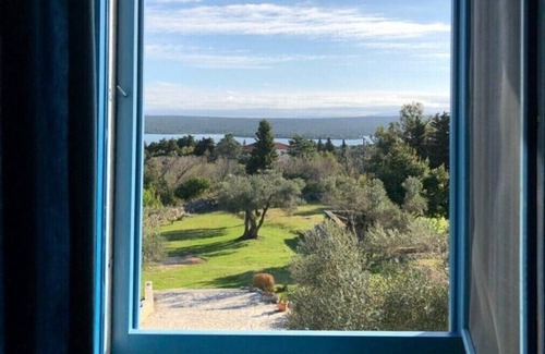 Nerezine House | Holiday Home Sea View Garden Terrace 5 Guests Dog Friendly Losinj