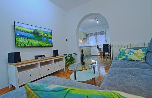 Otocac House | Holiday Home Sinac 2