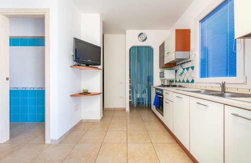 Calasetta House | Holiday Home "Sottotorre 1" close to the Sea with Private Garden & A/C