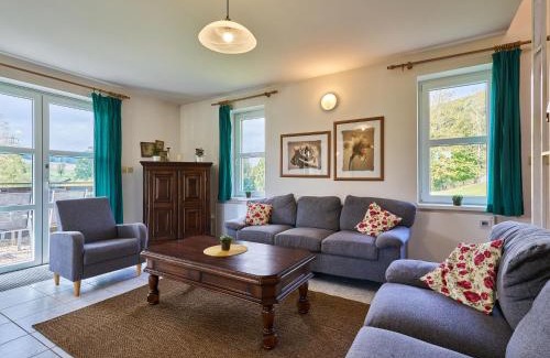 Starkov House | Holiday Home Stárkov by Interhome