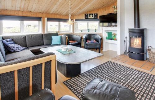Harboore House | Holiday Home Suend - from the sea by Interhome