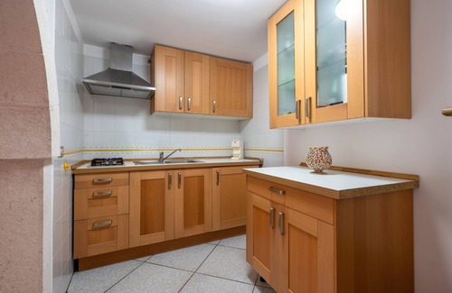 Ostuni House | Holiday Home "Trullo Nova - Ostuni" with Garden & A/C