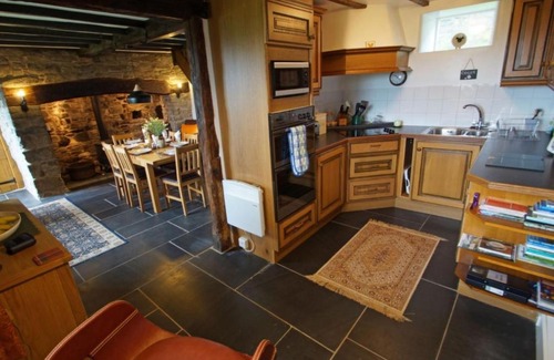Llanbrynmair House | Holiday Home Uwch y Foel by Interhome