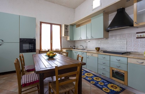 Mazara del Vallo House | Holiday Home 'Villetta Il Gallo' with Terrace, Garden & Wi-Fi
