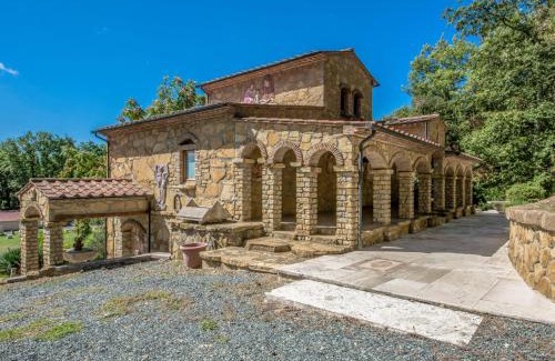 Monteverdi Marittimo House | Holiday Home Villa Fontana by Interhome
