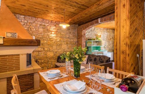 Baderna House | Holiday Home Vera by Interhome