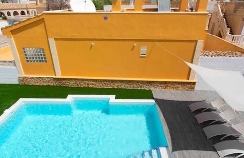 Jeronimo y Avileses y Balsicas de Arriba House | Holiday Home Villa Dos with Pool, Garden, Open Terrace & Wi-Fi