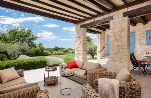 Mofardini House | Holiday Home Villa Grando II by Interhome