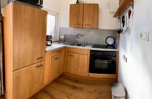 Husen House | Holiday home "Villa Vista" with view and terrace