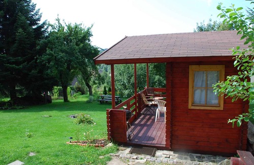 Svoboda nad Upou House | Holiday home with oven and garden