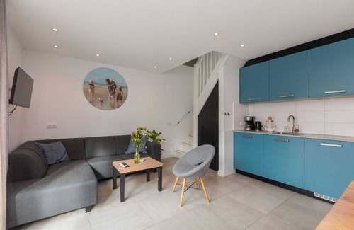 Westkapelle House | Holiday Home Westkapelle near Beach
