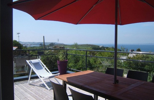 Camaret-sur-Mer House | Holiday home with water views