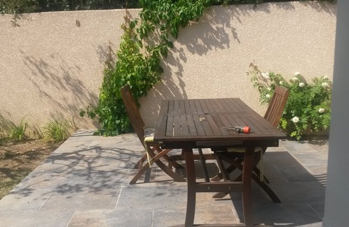 Clarensac House | Holiday home with pool . .