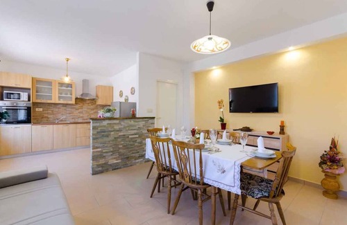 Vinodolska opcina House | Holiday home with pool, sun terrace and barbecue