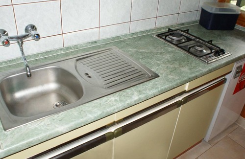 Vrbovsko House | Holiday home with terrace, grill and garden