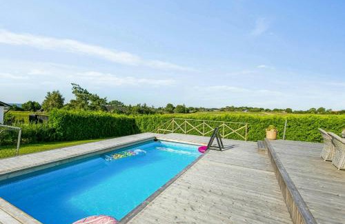 Bøjden House | Holiday Home With View And Pool On South Funen