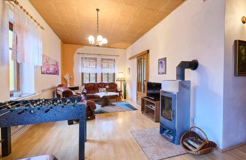 Zlata Olesnice House | Holiday Home Zlata Olesnice by Interhome