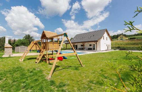 Prosecne House | Holiday House Adam