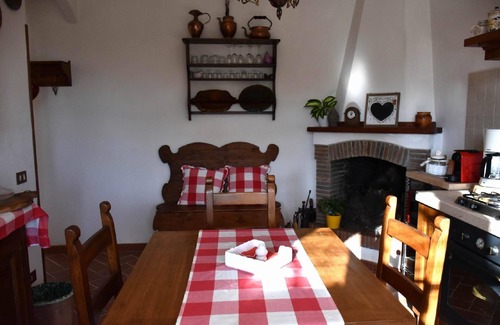 Massarosa House | holiday house 'Aia Sole' with its own pool