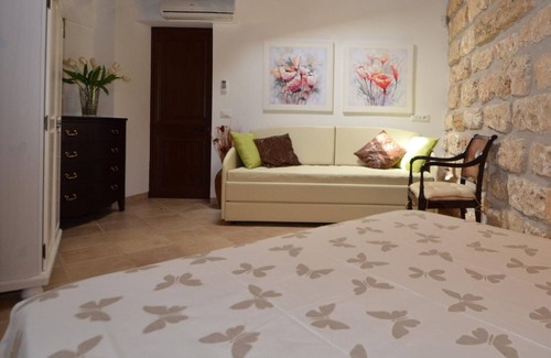 Alcamo House | Holiday house Alcamo for 1 - 14 persons with 5 bedrooms - Holiday house
