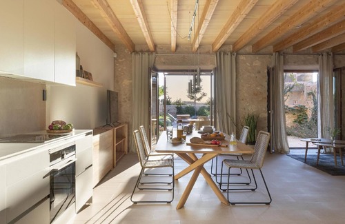 Consell House | Holiday house Consell for 1 - 6 persons with 3 bedrooms - Row house