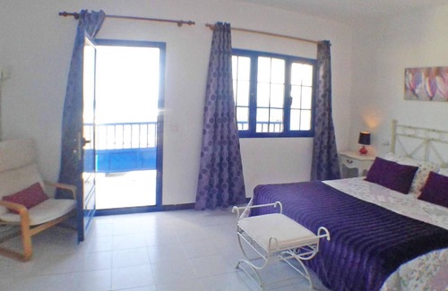 El Golfo House | Holiday house El Golfo for 1 - 6 persons with 4 bedrooms - Holiday home