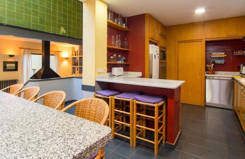 Foixa House | Holiday house Foixa for 1 - 14 persons with 4 bedrooms - Holiday house