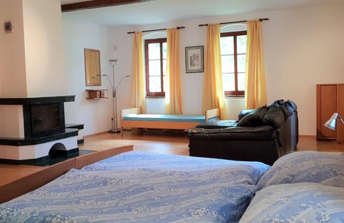Krasno House | Holiday house Horní Slavkov for 4 - 8 persons with 4 bedrooms - Holiday house