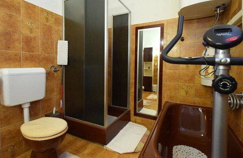 Gabonjin Villa | Holiday house Lisa with a greenery