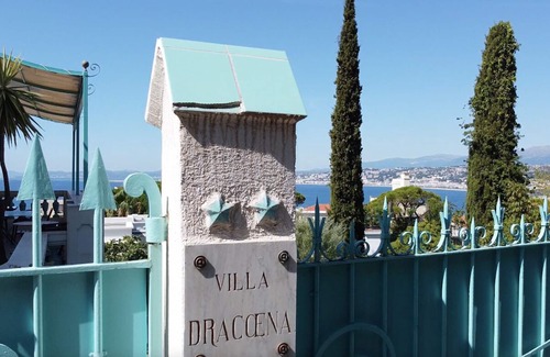 Mont Boron House | Holiday house Nice for 1 - 7 persons with 4 bedrooms - Holiday house