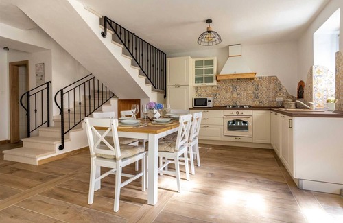 Milohnici House | Holiday house PAVOVCI with heated pool