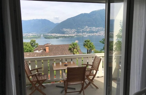 Piazzogna House | Holiday house Piazzogna for 1 - 8 persons with 3 bedrooms - Detached holiday house