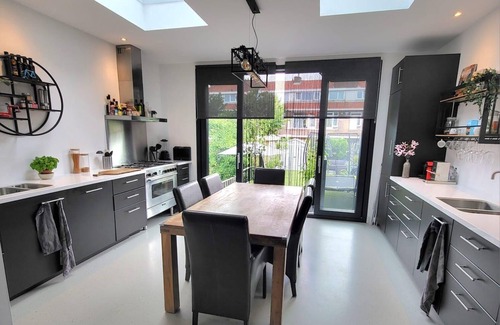 Scheveningen House | Holiday house Scheveningen for 1 - 6 persons with 3 bedrooms - Row house