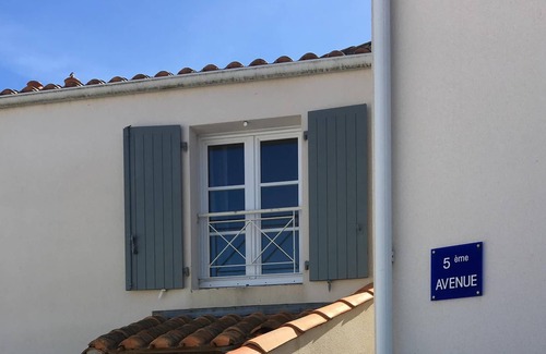 La Flotte House | holiday house "sea breeze"