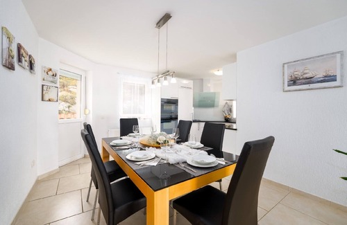 Senj House | Holiday house Senj for 1 - 10 persons with 6 bedrooms - Row house