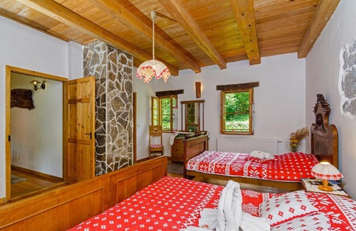 Presika House | Holiday House Sobol