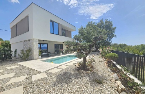 Linardici Villa | Holiday house VILLA AMORA with private pool