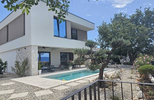 Linardici Villa | Holiday house VILLA AMORA with private pool