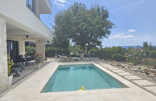 Linardici Villa | Holiday house VILLA AMORA with private pool