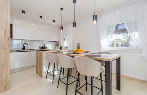 Pinezici Villa | Holiday house VILLA ANDRO