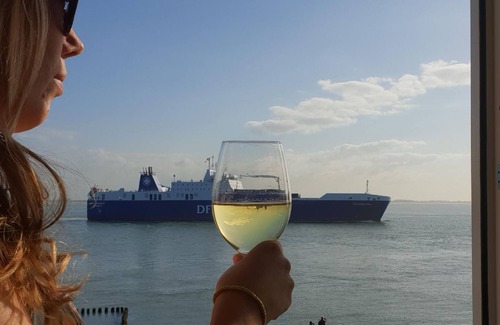 Vlissingen House | Holiday house Vlissingen for 1 - 16 persons with 5 bedrooms - Holiday apartment in one or multi-fami