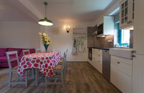 Kornic House | Holiday house with a parking space Kornić, Krk (K-11504)