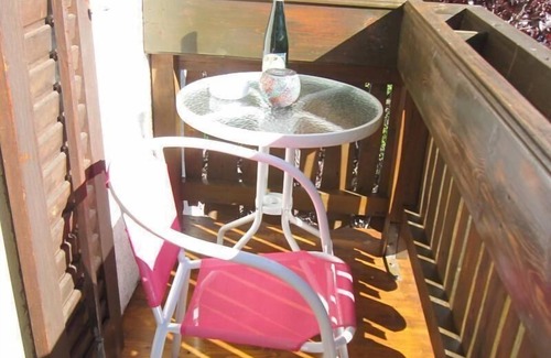 Umhausen House | Holiday house with a south-facing balcony, a garden and a parking space, in a central location