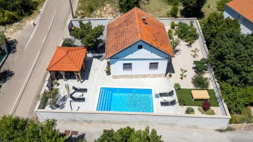 Pridraga House | Holiday house with a swimming pool Pridraga - Cuskijas, Novigrad - 24776