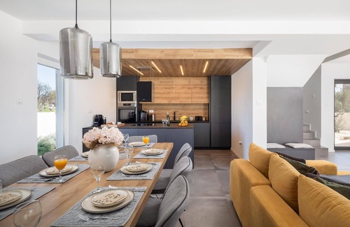 Zaton House | Holiday house Zaton for 1 - 8 persons with 4 bedrooms - Holiday house