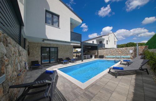 Sveti Anton House | Holiday house ZOROO with private pool